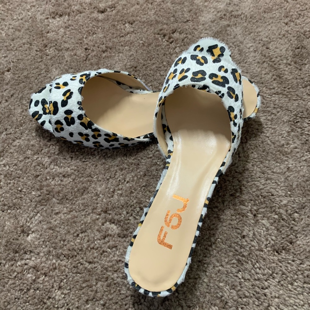 Women Comfort peep toe Low Heel Mules sandals - Picture 6 of 12